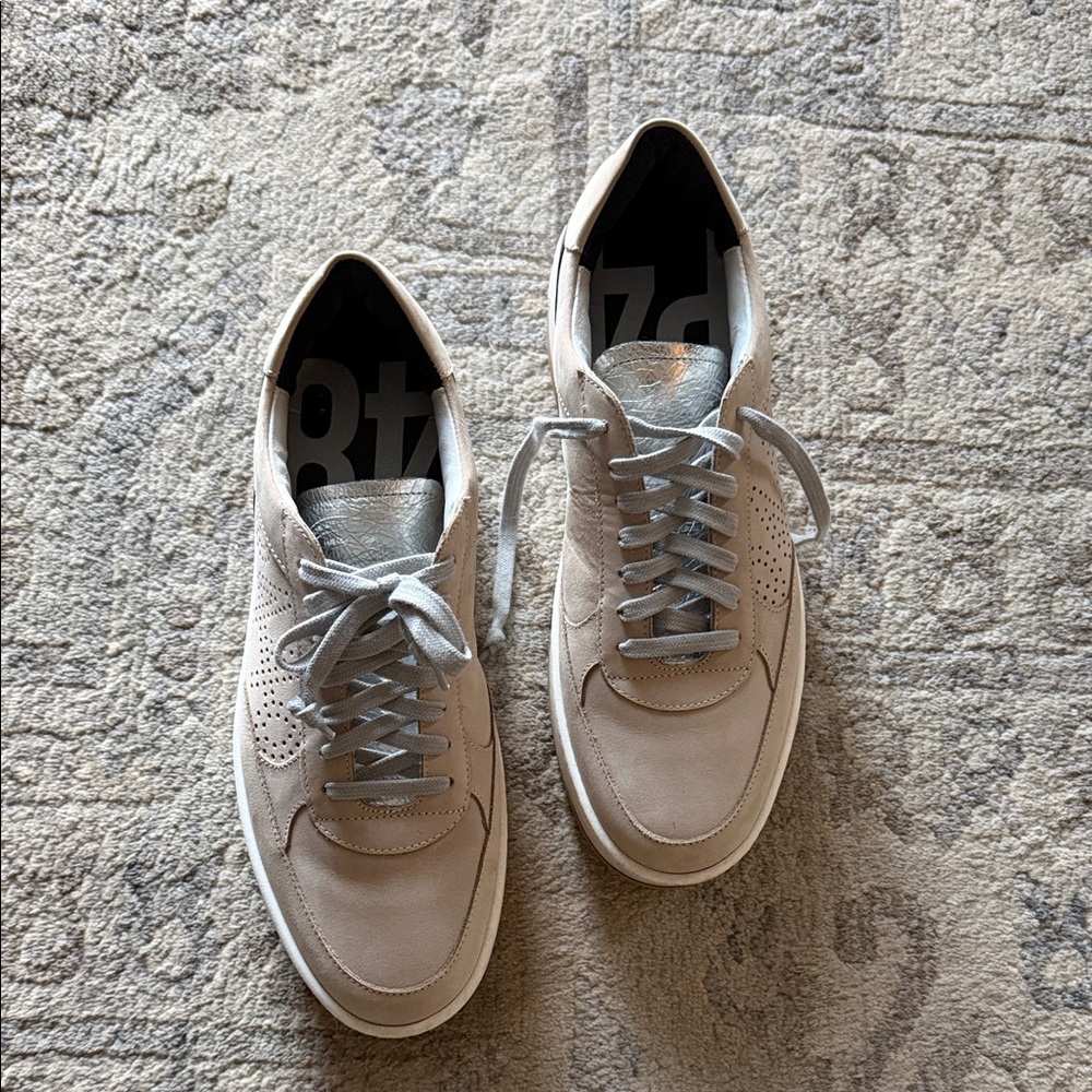 P448 women’s empire sneaker size 40